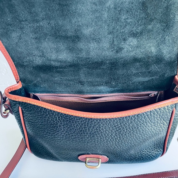 VINTAGE ALL WEATHER LEATHER LARGE EQUESTRIAN BAG BLACK TAN TRIM - Picture 7 of 13